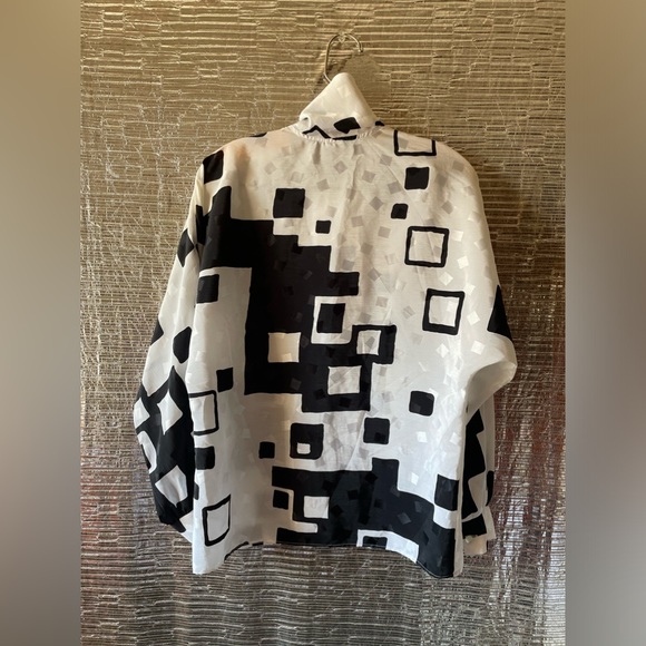 80s Abstract print blouse - Picture 5 of 8